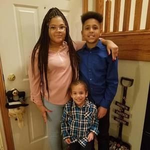 Meet your Posher, Jennifer